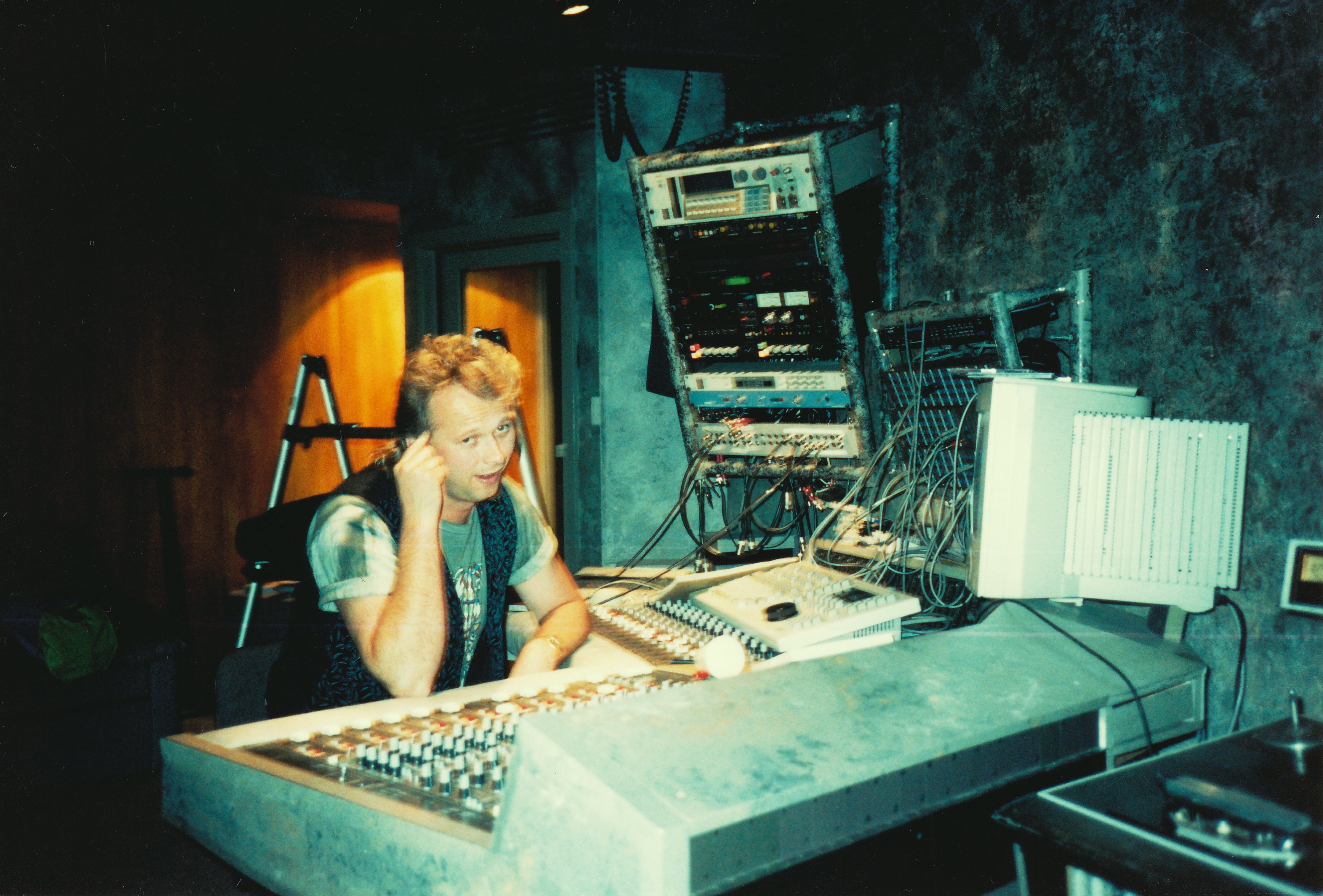 Dave Long 'Sahara' in Metropolis Recording Studios Melbourne