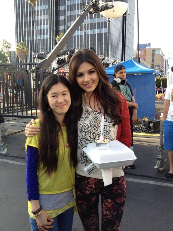Actress Tina Q. Nguyen and actress/singer Victoria Justice on the set of Nickelodeon's 