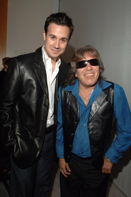 José Feliciano and Freddie Prinze Jr.