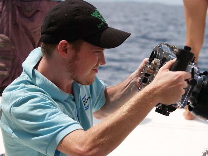 Steve Ramsden shooting 'Underwater Action' with 5D MkII and Underwater Housing in the Philippines