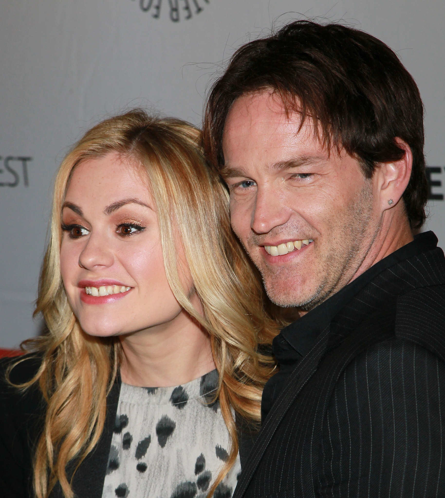 Anna Paquin and Stephen Moyer