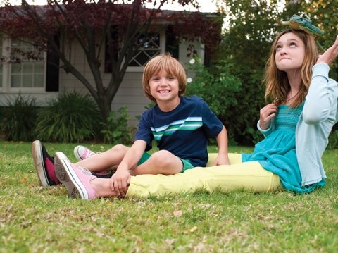 Ryan Veronick and his sister Taylor(Ashley-Taylor Veronick) on the T-Mobile job.
