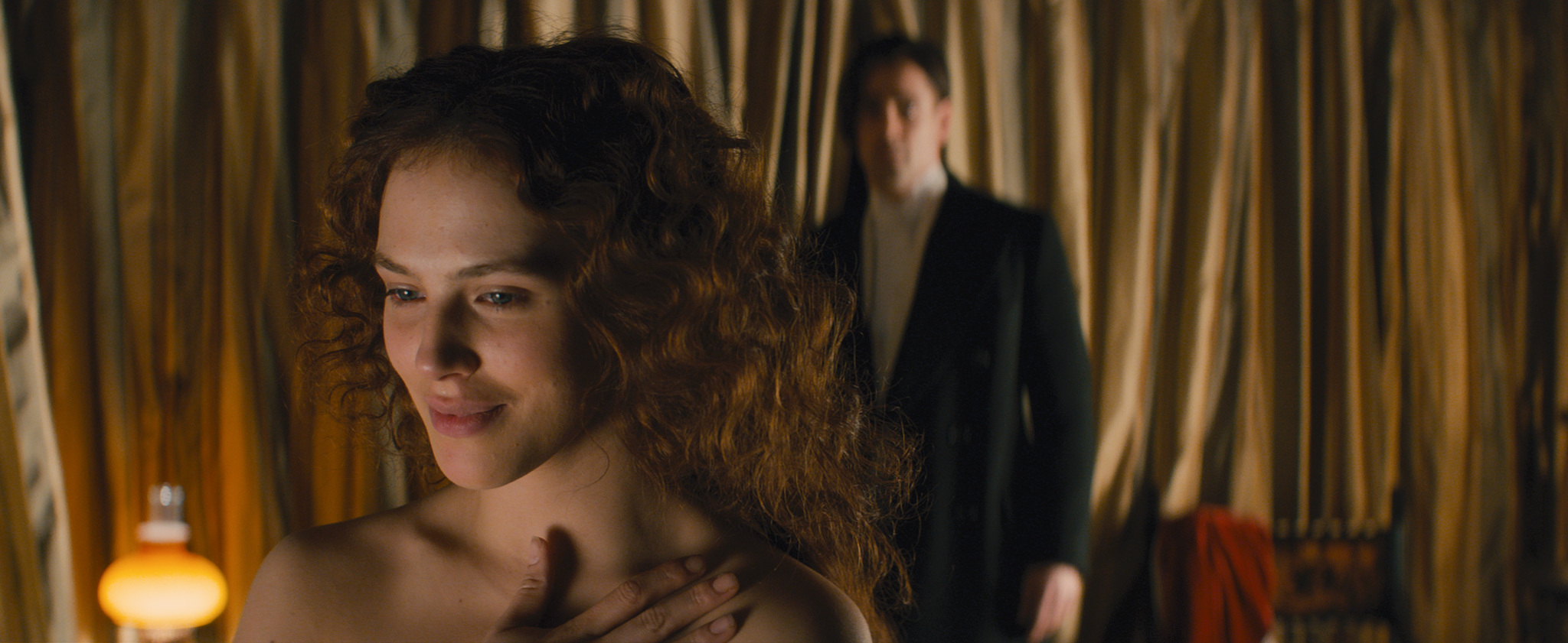 Still of Colin Farrell and Jessica Brown Findlay in Ziemos pasaka (2014)