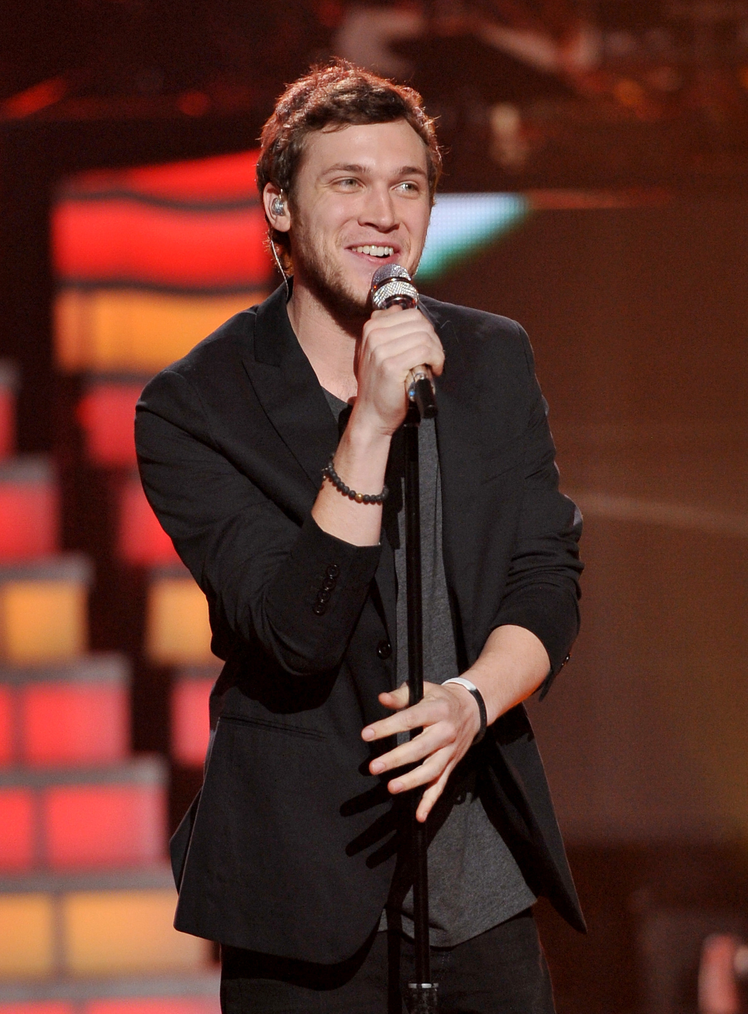 Phillip Phillips at event of American Idol: The Search for a Superstar (2002)
