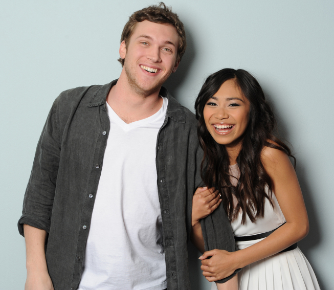Still of Jessica Sanchez and Phillip Phillips in American Idol: The Search for a Superstar (2002)