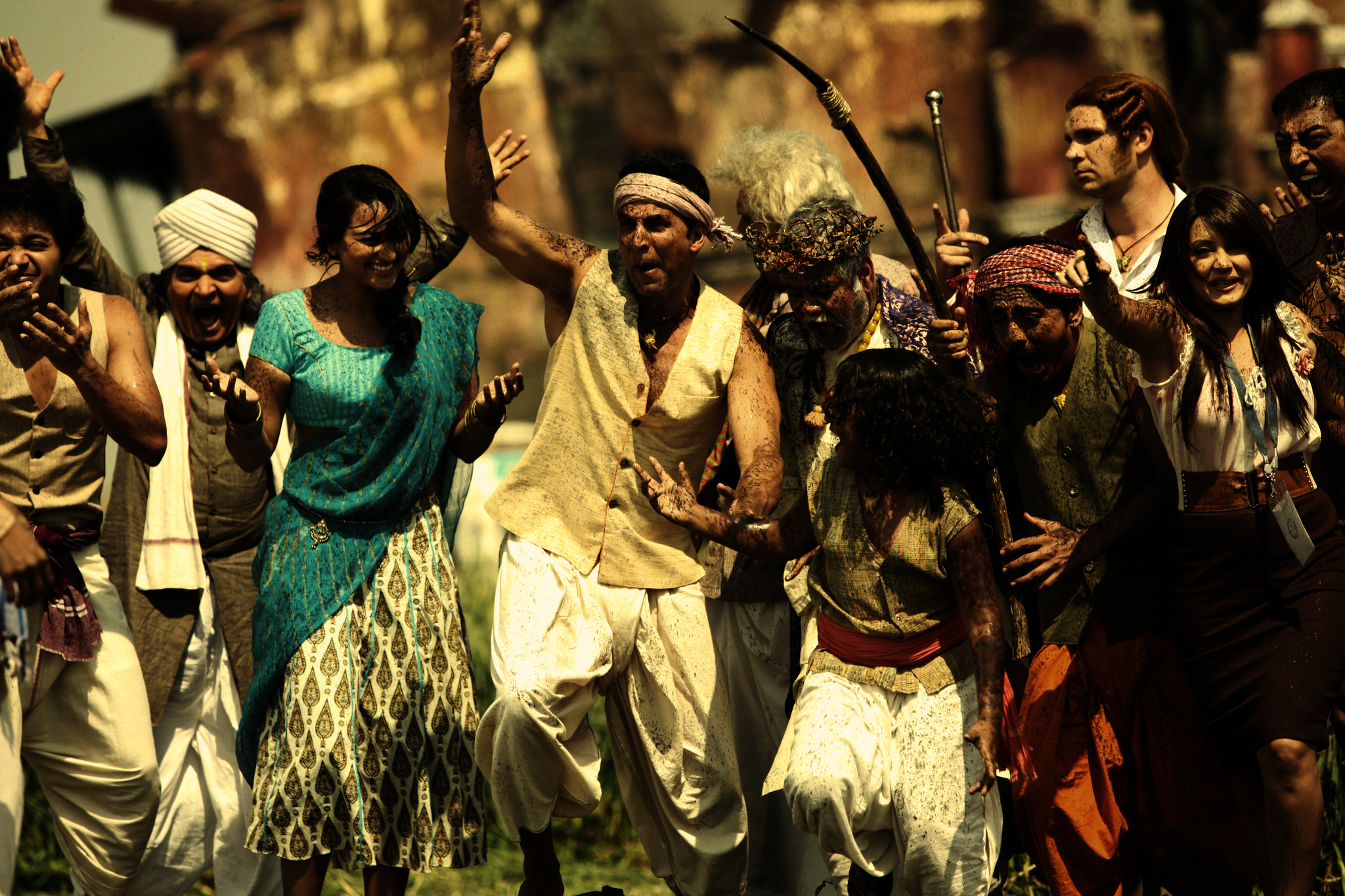 Still of Akshay Kumar, Sanjay Mishra, Shreyas Talpade, Minissha Lamba, Asrani and Alexx O'Nell in Joker (2012)