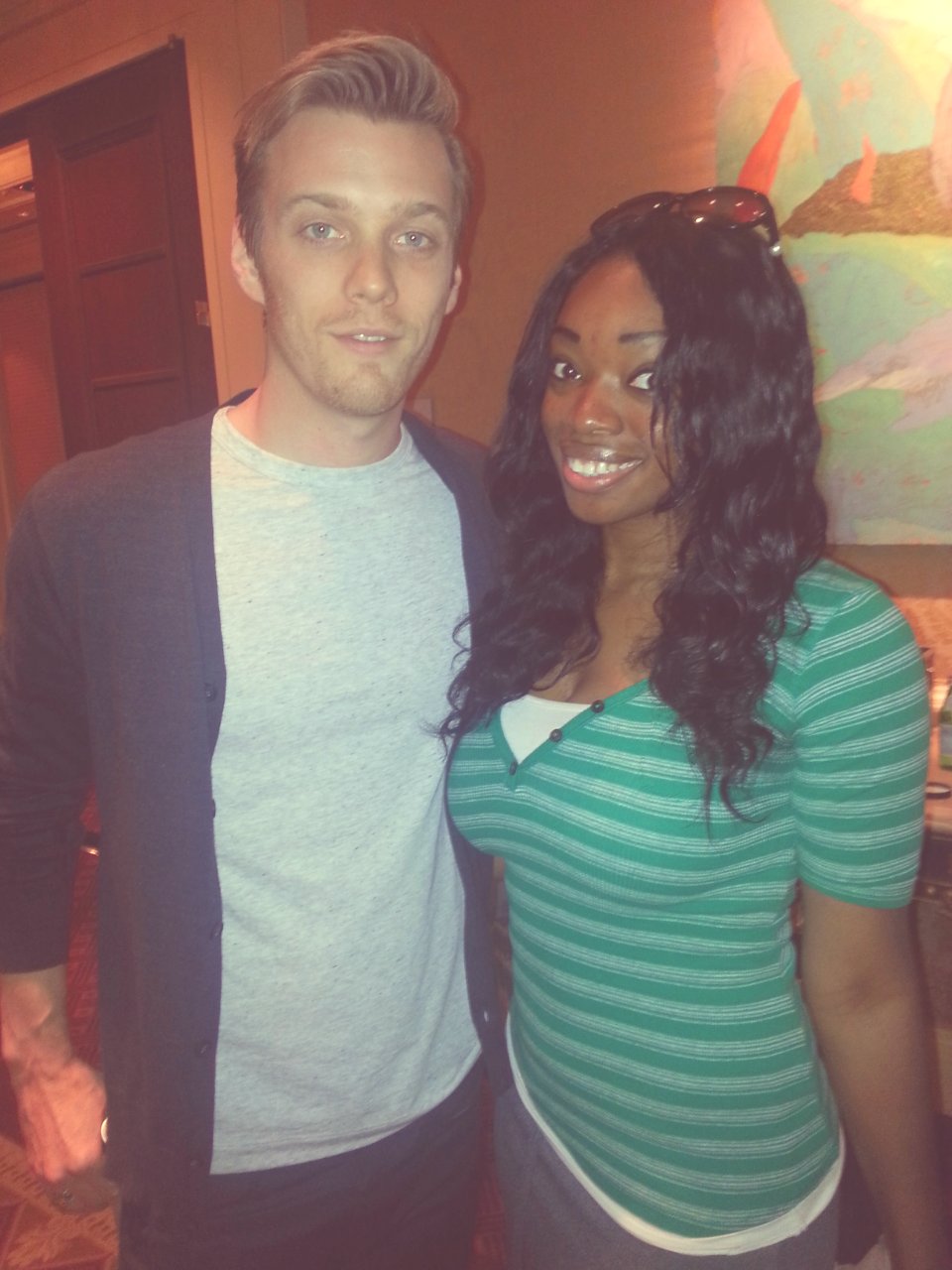 MovieSoS.net host Omaka Omegah with Jake Abel, star of The Host