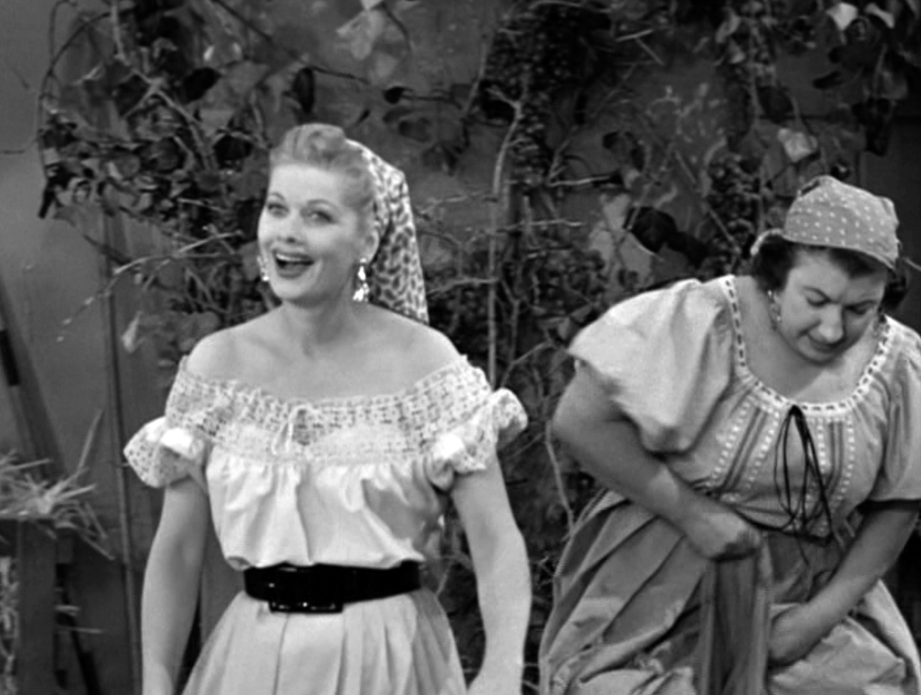 Still of Lucille Ball and Teresa Tirelli in I Love Lucy (1951)