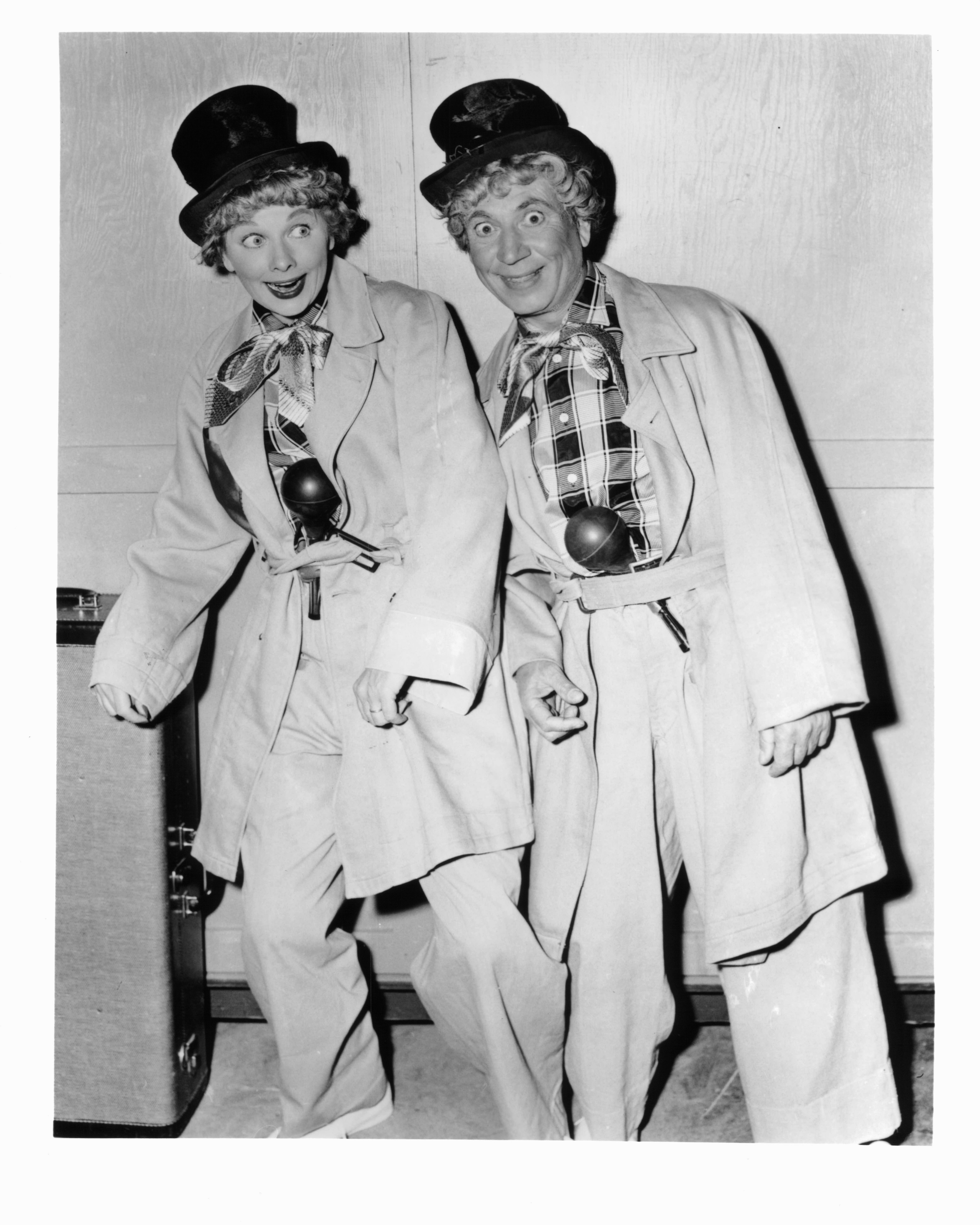 Still of Lucille Ball and Harpo Marx in I Love Lucy (1951)