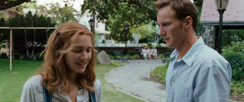 Still of Kate Winslet and Patrick Wilson in Mazi vaikai (2006)