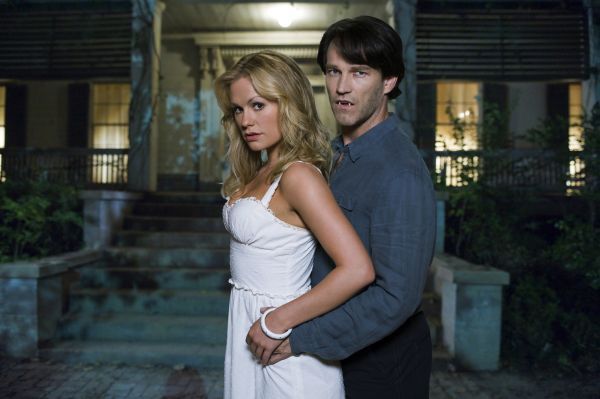 Still of Anna Paquin and Stephen Moyer in Tikras kraujas (2008)