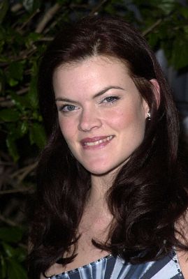 Missi Pyle at event of Josie and the Pussycats (2001)