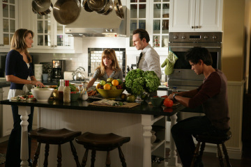 Still of Christian Slater, Mädchen Amick and Taylor Lautner in My Own Worst Enemy (2008)