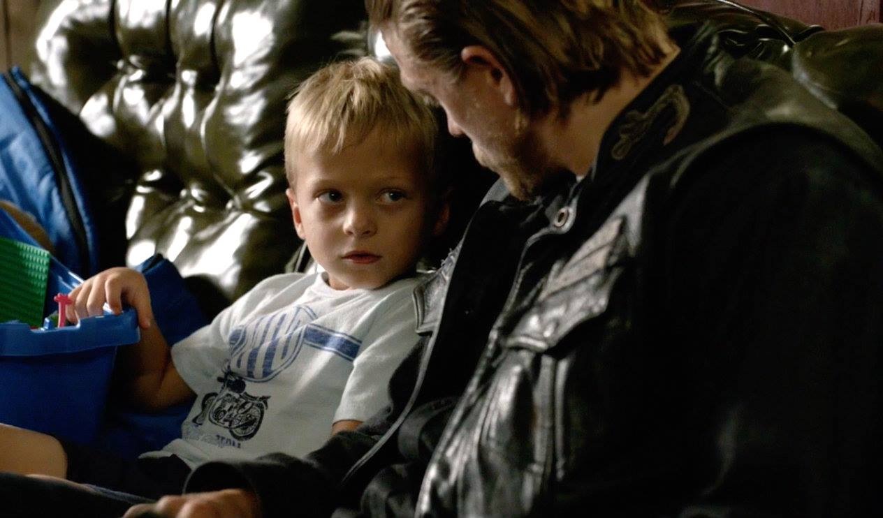 Evan Londo and Charlie Hunnam on Sons of Anarchy Season 7