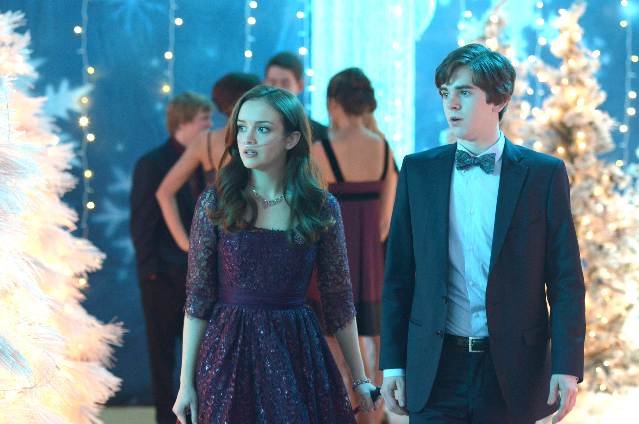 Still of Freddie Highmore and Olivia Cooke in Bates Motel (2013)