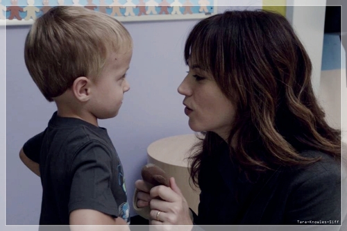 Maggie Siff and Evan Londo on Sons of Anarchy