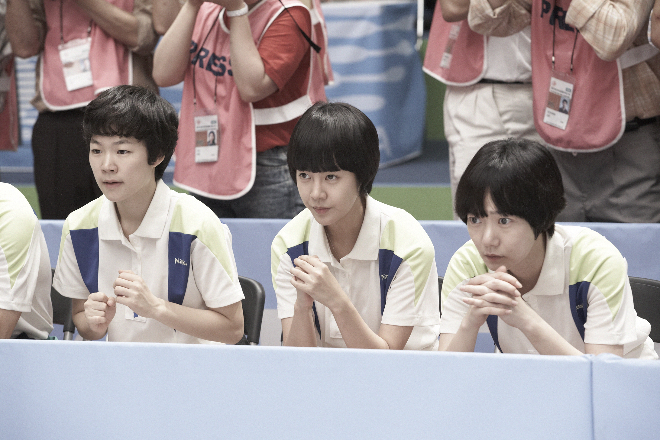 Still of Doona Bae, Yoon Yeong Choi and Ye-ri Han in Ko-ri-a (2012)