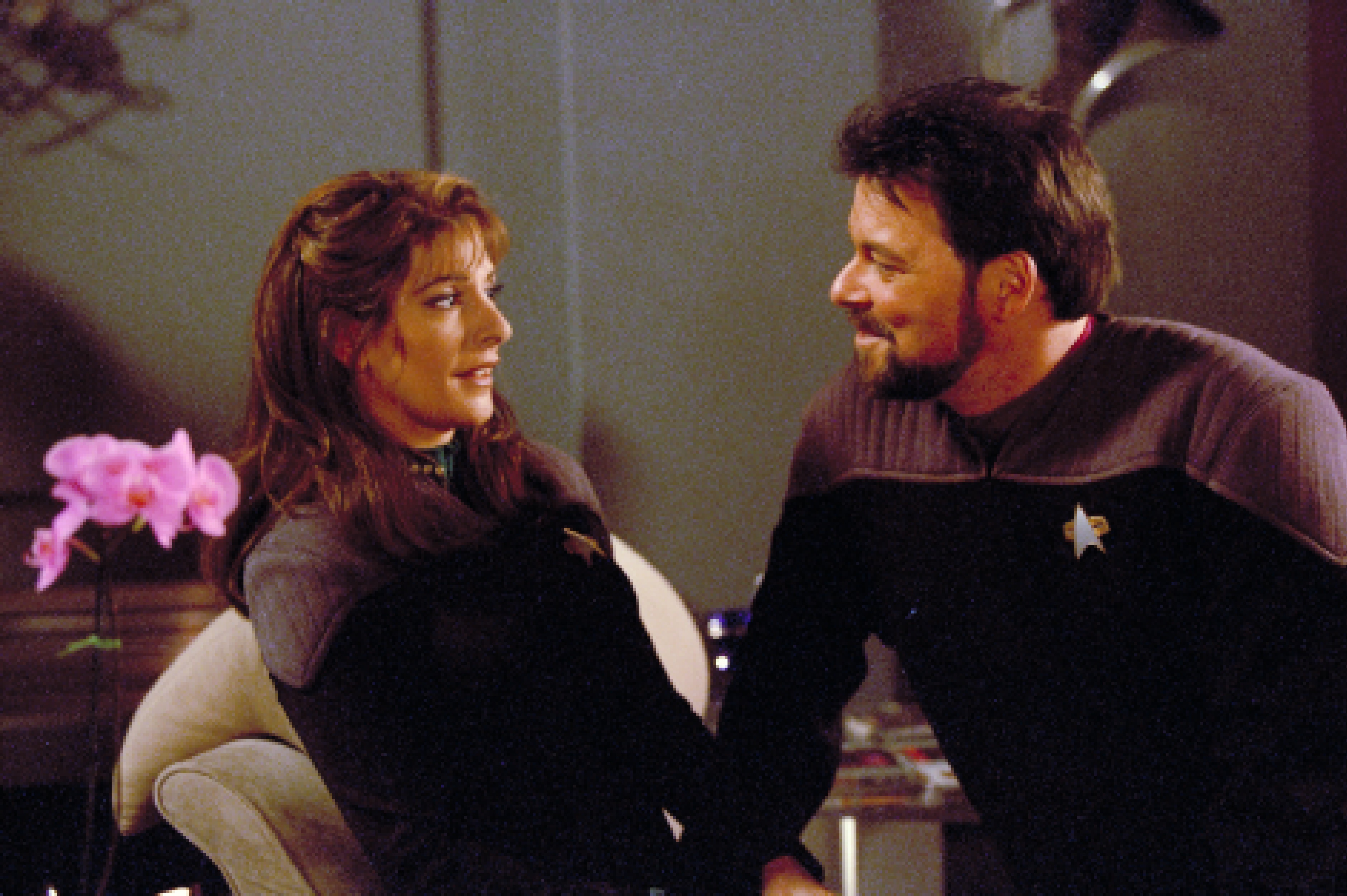 Still of Jonathan Frakes and Marina Sirtis in Star Trek: Insurrection (1998)