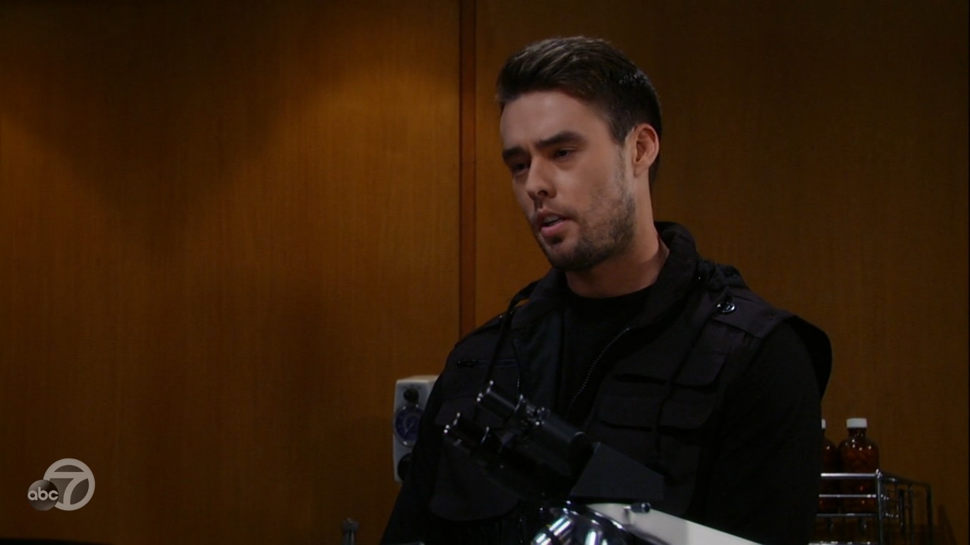 Andrew Anderson as 'Manrico' on ABC's General Hospital.
