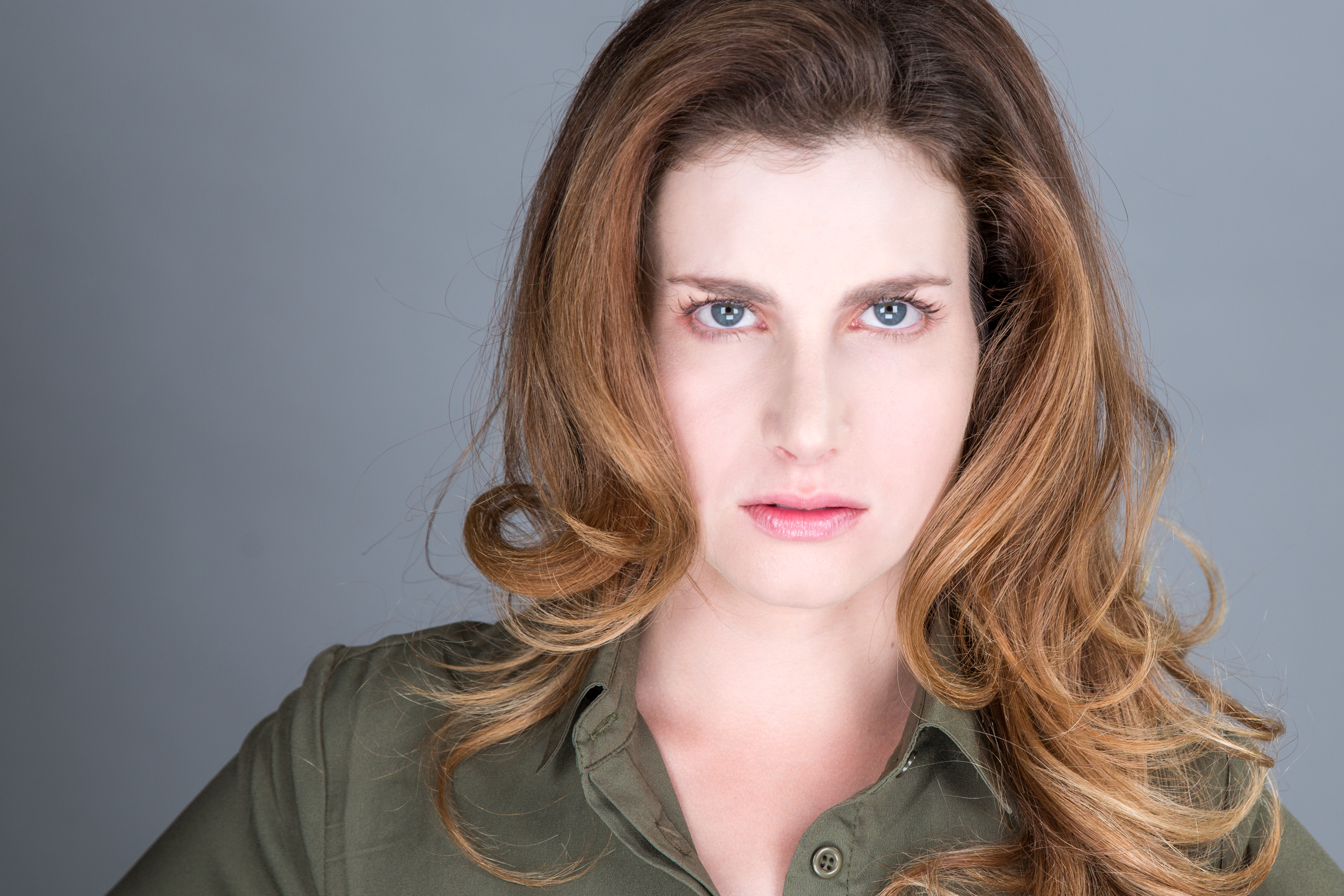 Cole Phoenix Theatrical Headshot. Actress, Artist-Singer/Songwriter, Writer, Script-Writer, Producer.