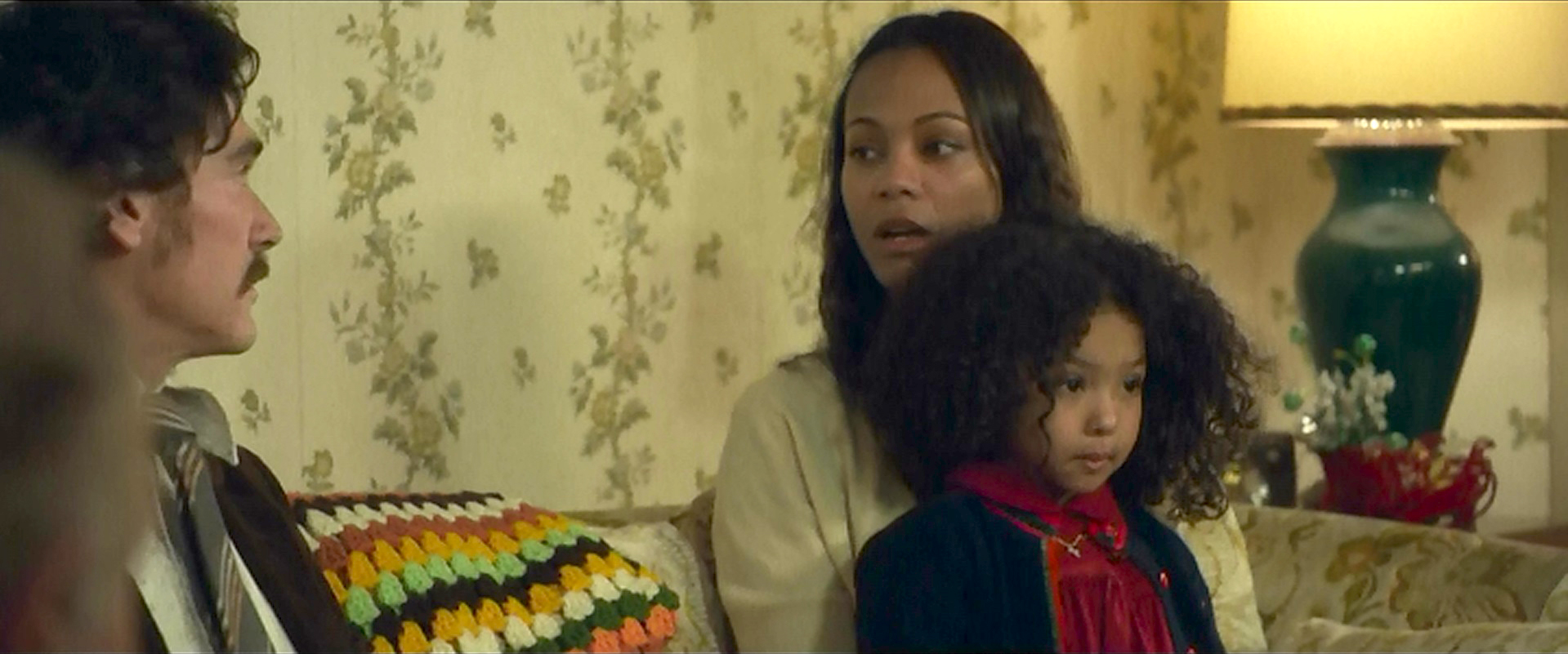 Still of Anais Lee, Zoe Saldana and Billy Crudup in Blood Ties 2013