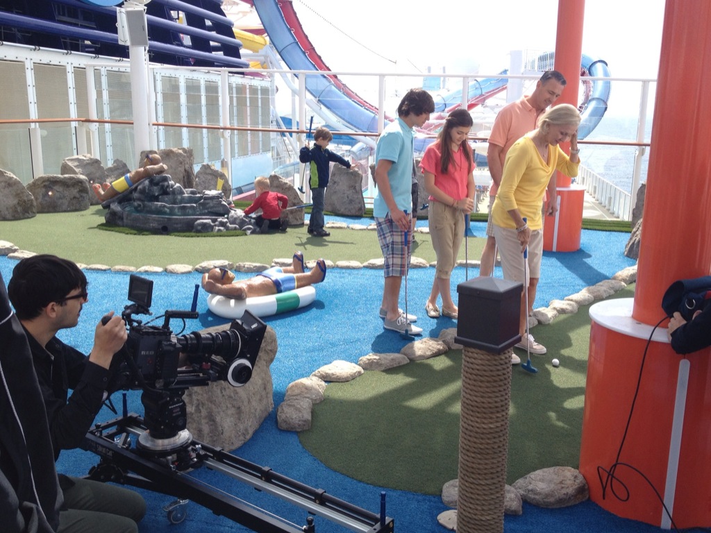 Norwegian Cruise Line - The Breakaway Commercial - mini golf scene 2013