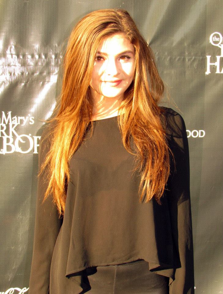 Michelle walking the Red Carpet at Queen Mary's Dark Harbor event