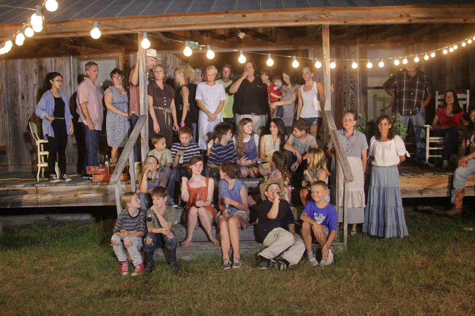 Back on The Farm cast and crew