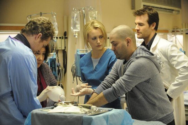 Still of James Van Der Beek, Guillermo Díaz, James Tupper and Taylor Schilling in Mercy (2009)