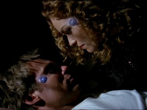 Still of Anna-Louise Plowman and Michael Shanks in Stargate SG-1 (1997)