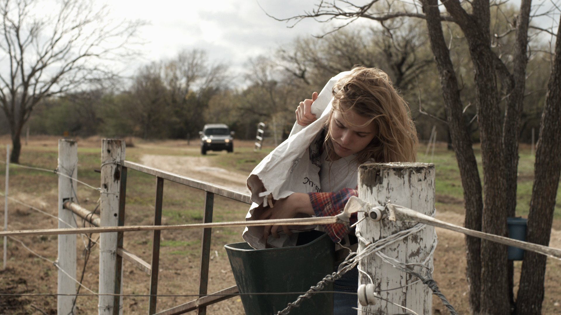 Lacey Dorn in Frontera (2012)