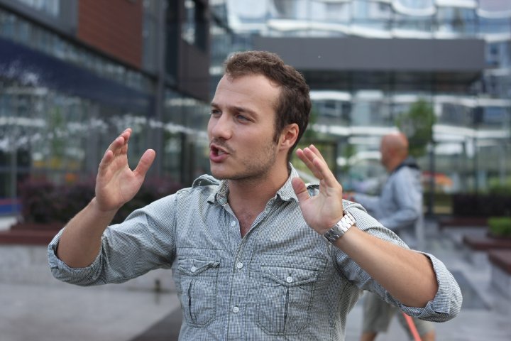 Dimitar Dimitrov directing a scene for a commercial