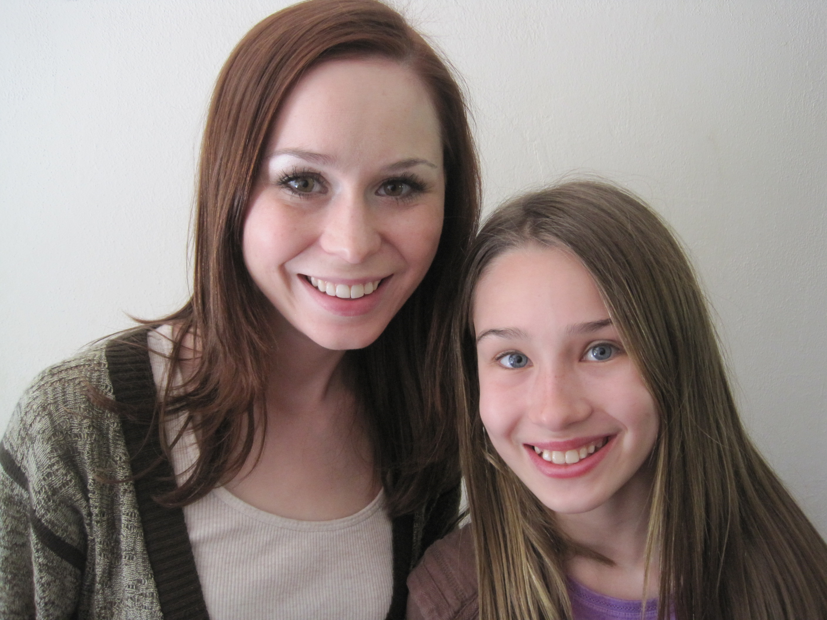 Callie Harlan (Faye) and Kylie (Young Faye) of Frenemies - Investigation Discovery Channel.