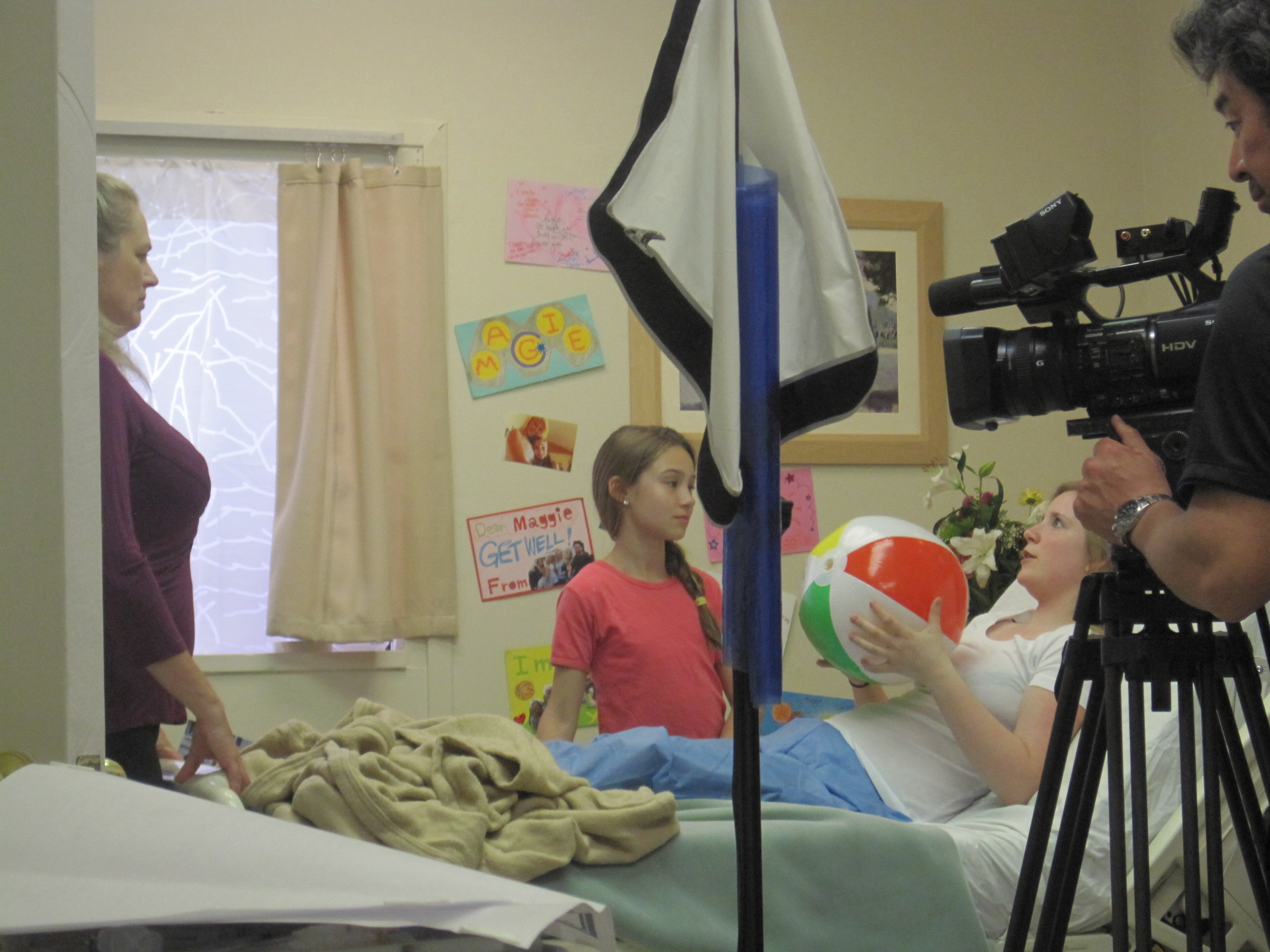 Kylie (Katie) with co-stars Andrea Sadler (Mom) and Stella Mutrux (Maggie)in The Story of Maggie Meier on Japan's World Astonishing News primetime TV show.