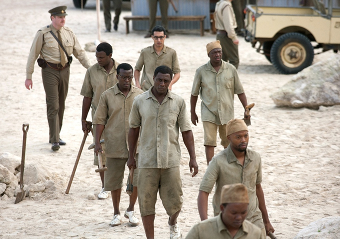 Still of Idris Elba in Mandela: ilgas kelias i laisve (2013)