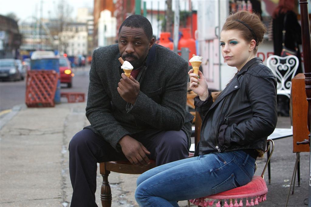 Still of Idris Elba and Aimee-Ffion Edwards in Luther (2010)