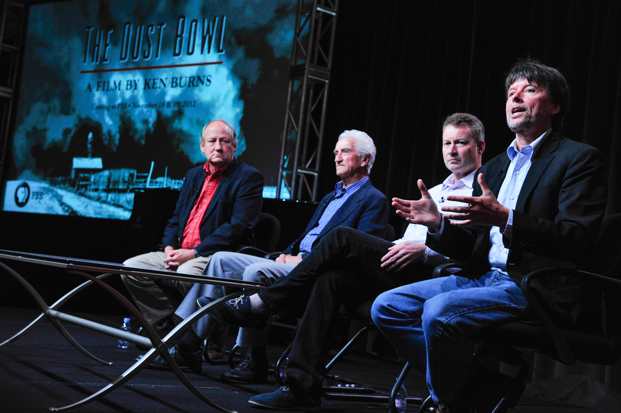 Still of Ken Burns and Timothy Egan in The Dust Bowl (2012)