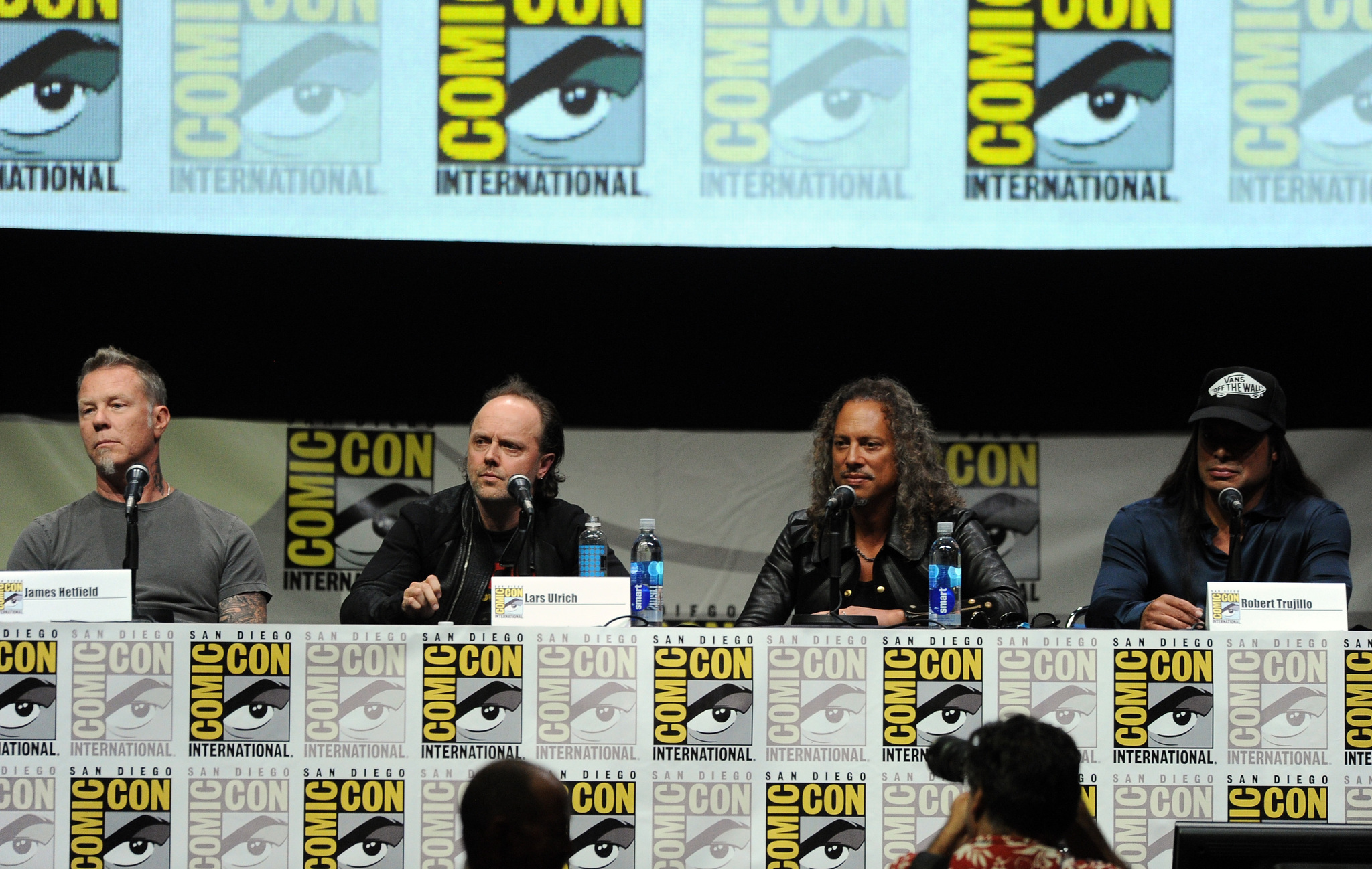 Kirk Hammett, Lars Ulrich, James Hetfield and Robert Trujillo at event of Metallica Through the Never (2013)