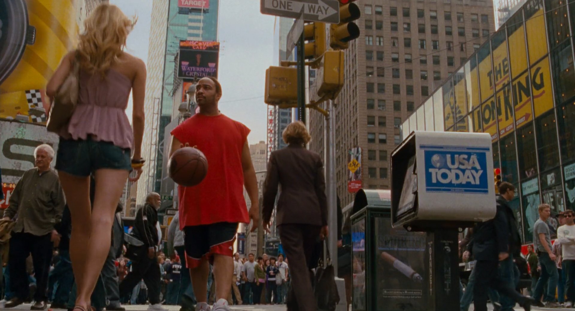 Will Dennis' basketball crush Eddie Murphy & Gabrielle Union in Time Square? -Meet Dave film