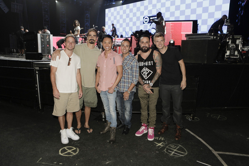 Adrian Voo and The Backstreet Boys (Brian Littrell, Kevin Richardson, Howie Dorough, A.J. McClean, Nick Carter)