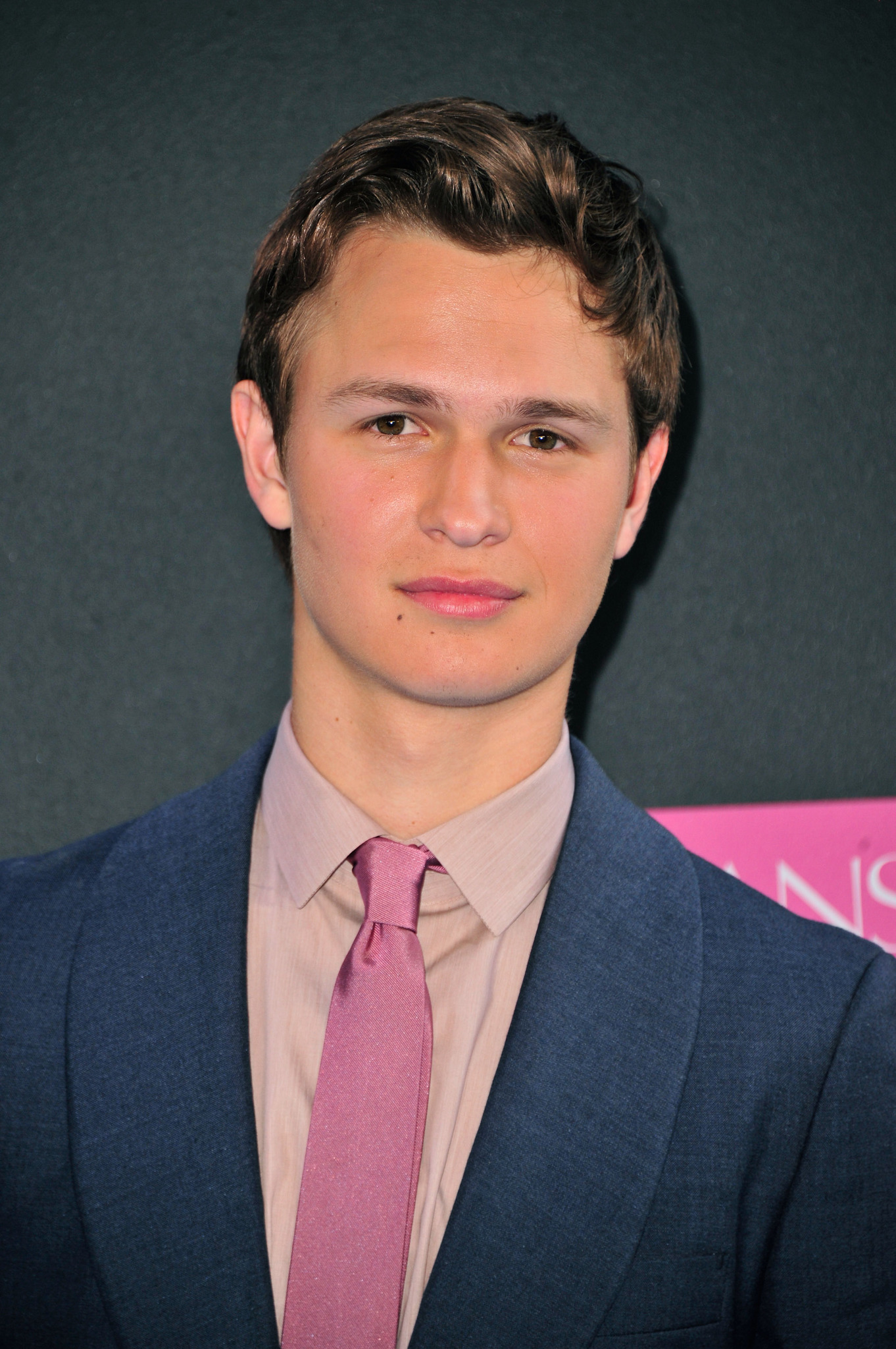 Ansel Elgort at event of Del musu likimo ir zvaigzdes kaltos (2014)