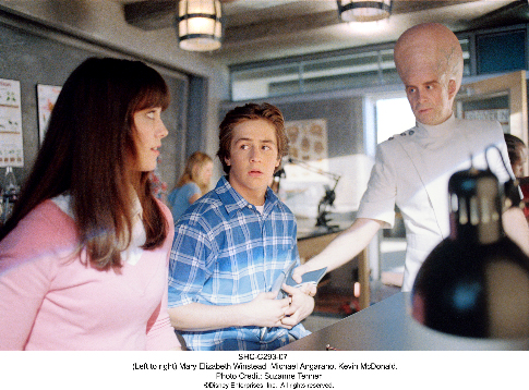 Still of Michael Angarano, Kevin McDonald and Mary Elizabeth Winstead in Sky High (2005)