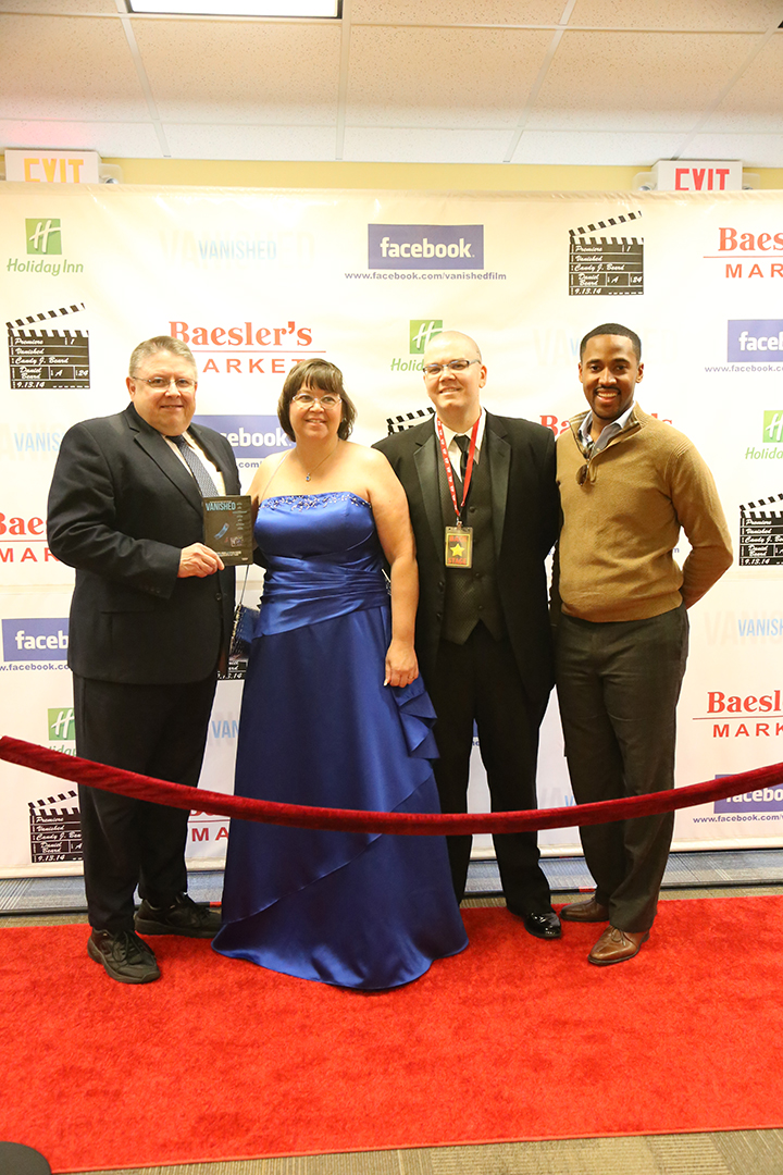 WTWO TV-2 news personalities Dan Reynolds and Kyle Inskeep made cameos in the film Vanished and walked the red carpet on 09.13.14