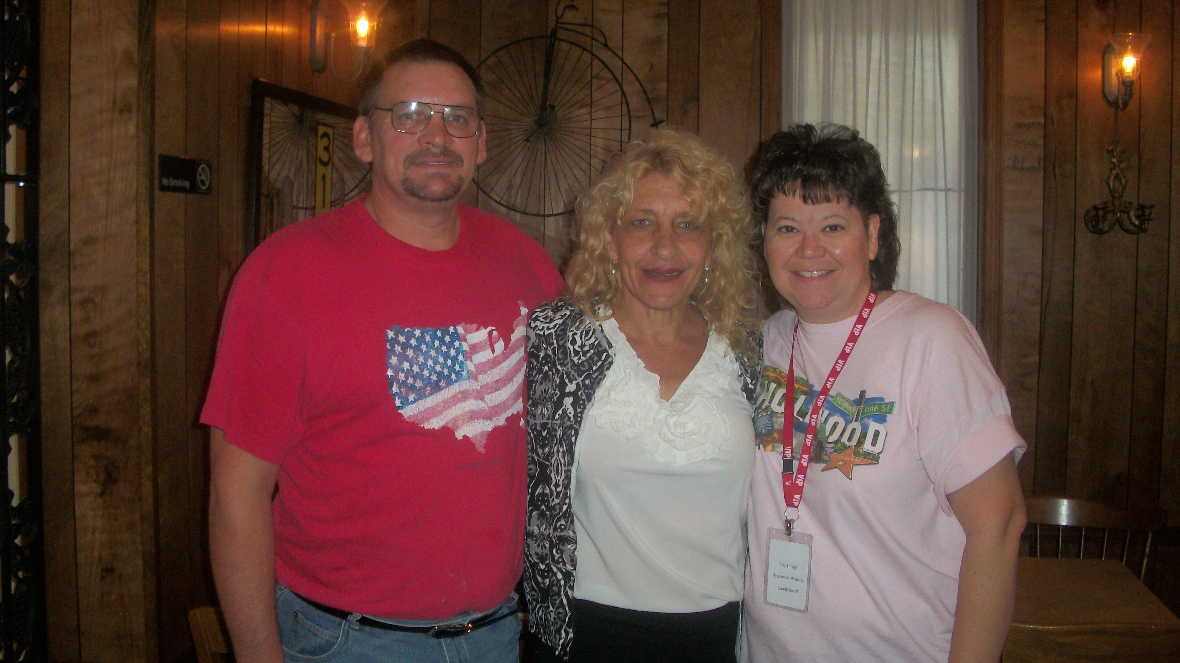 Candy & Mark on the set of IN A CAGE, with bar owner, Gerrie Wilson. October 2011.