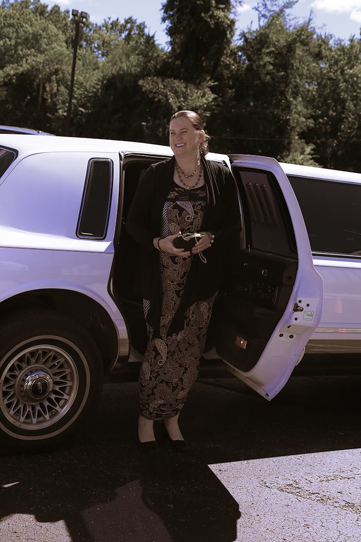 Brenda Jo Reutebuch exiting the limo for the Vanished Premiere