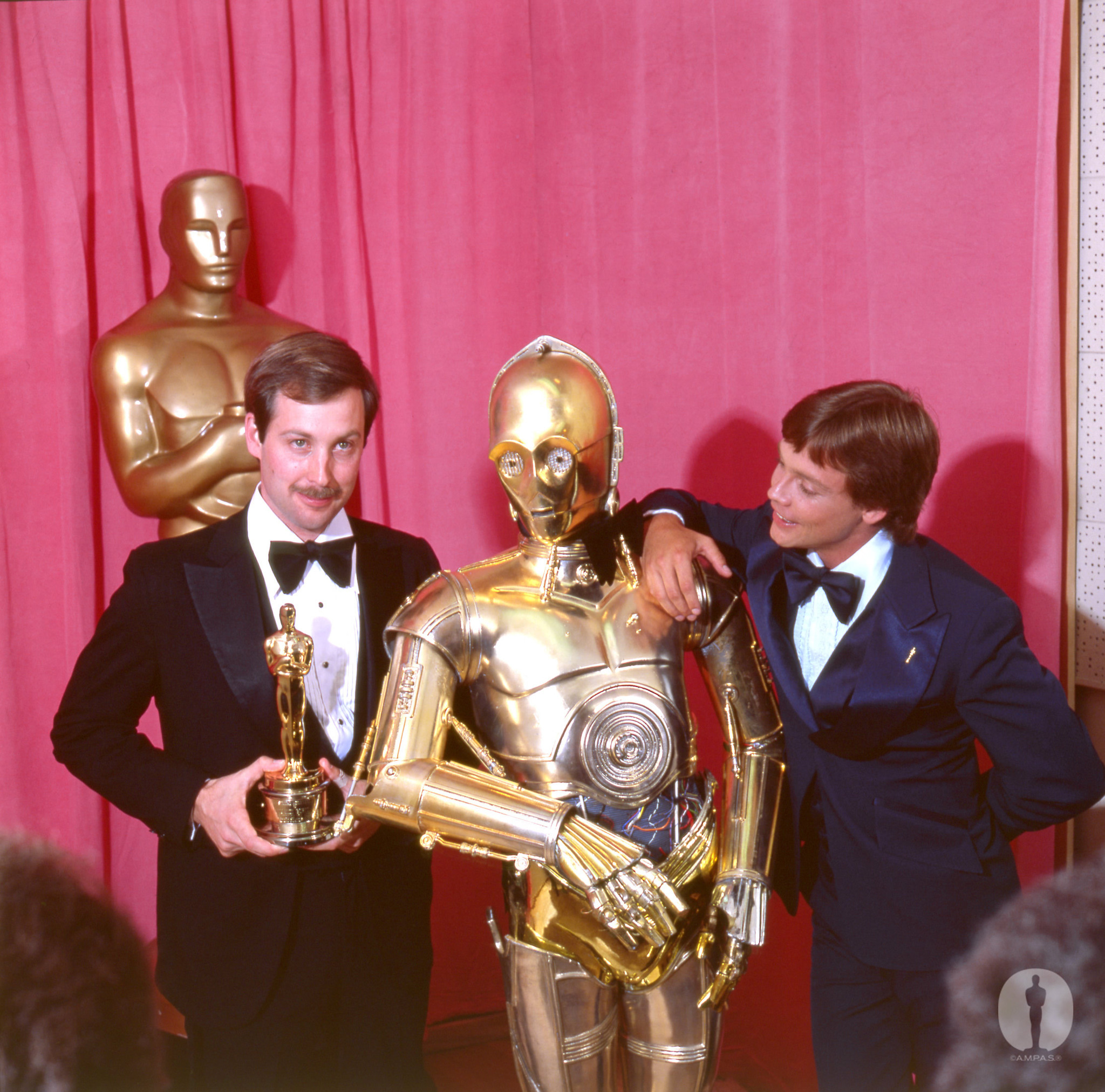 Special Achievement Award recipient Benjamin Burtt Jr. with presenters Anthony Daniels as C-3PO and Mark Hamill (