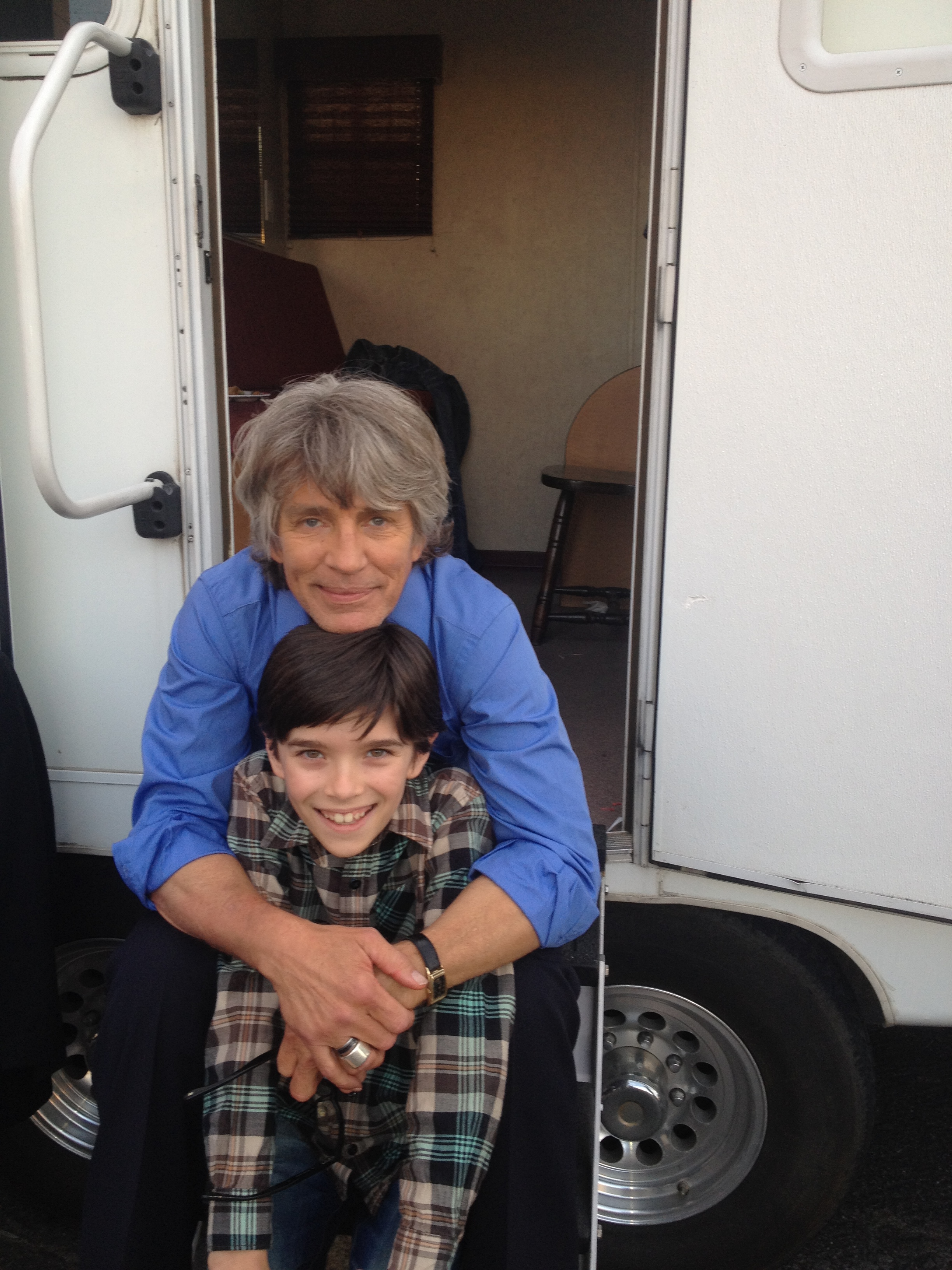 Mateo Simon and Eric Roberts on set filming F.E.A.R. NOT
