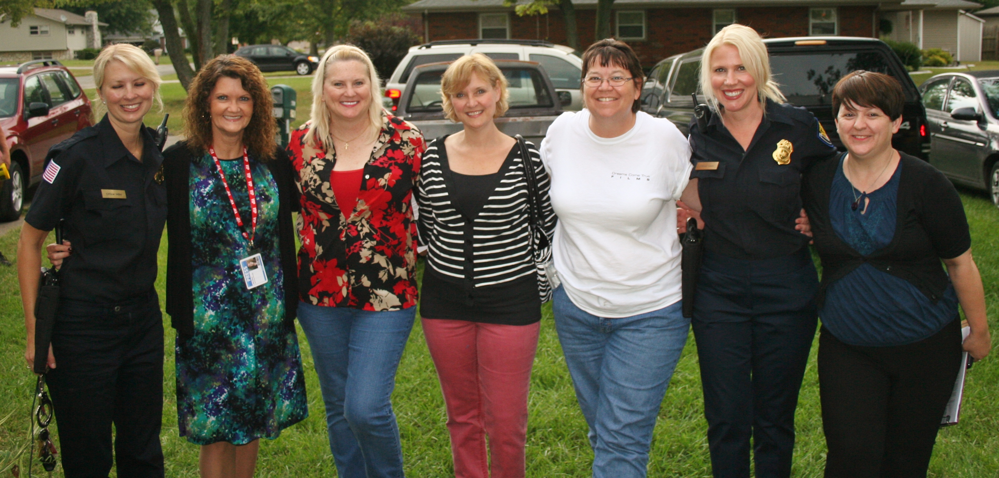 Smoke & Mirrors Pictured (l-r): Angie Copp, Kimberly Richardson, Brenda Jo Reutebuch, Mary Norwood, Candy Beard (dir.), Michaele Salazar-Curiel and Sandy Slaven (writer)