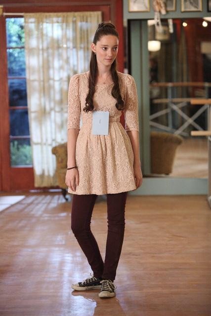 Still of Emma Dumont in Bunheads (2012)