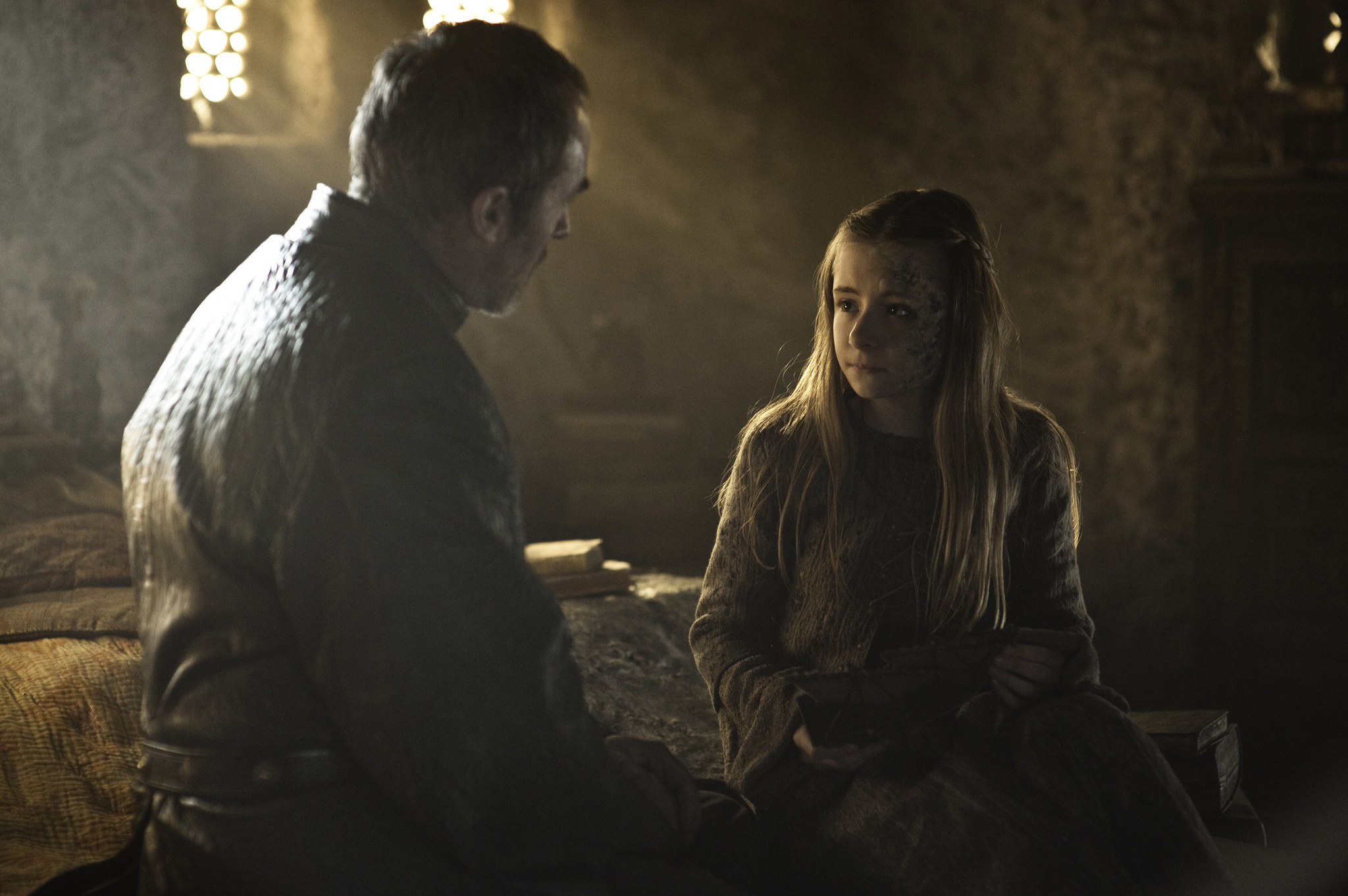 Still of Stephen Dillane and Kerry Ingram in Sostu karai (2011)